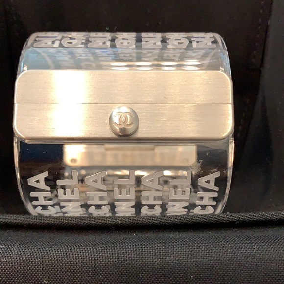 Chanel Cuff Wide - Picture 3 of 13